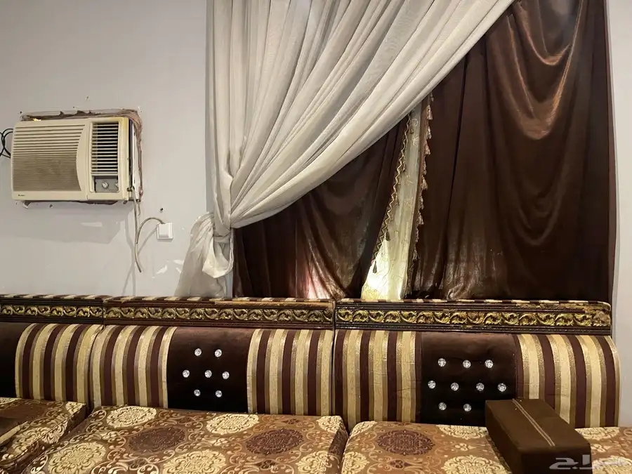 كنب للبيع ب 250 بدون التوصيل 2