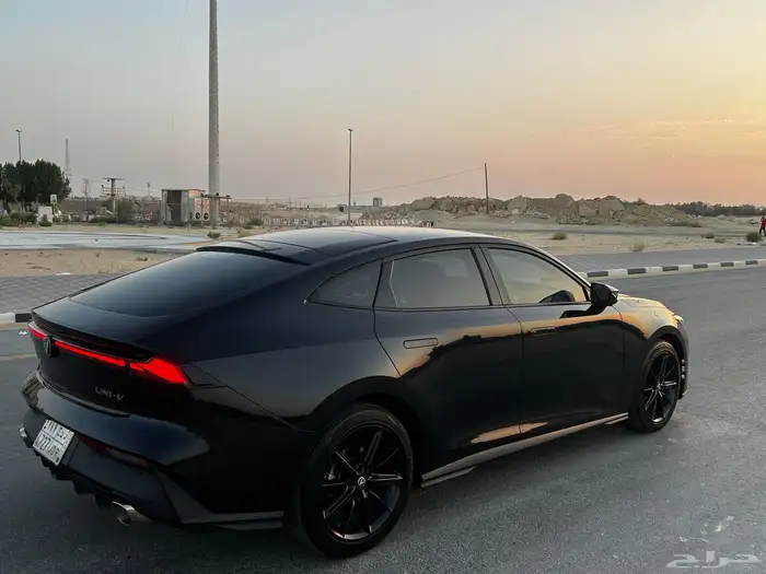شانجان يوني في 2023 للبيع 6