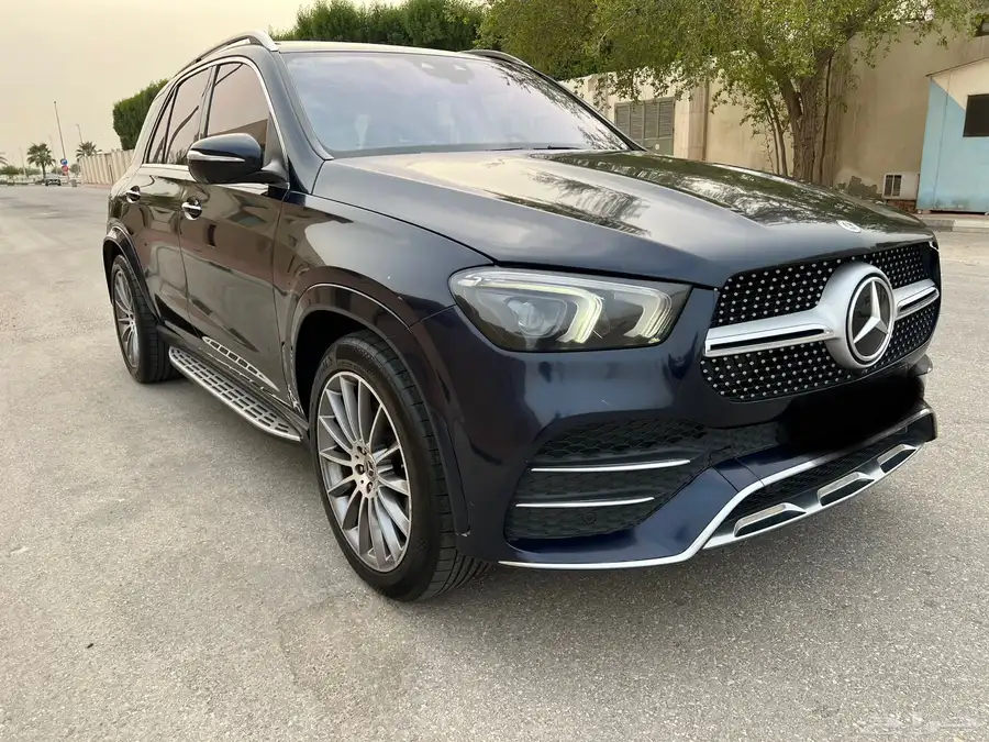 مرسيدس ( GLE450 ) موديل 2022 مع AMG kit شبه جديده 53