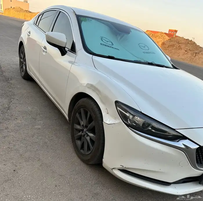 للبيع مازدا 6 سيدان 2020 اللون أبيض لؤلؤي 2