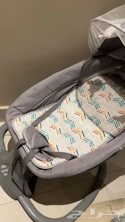 كرسي هزاز اطفال 1