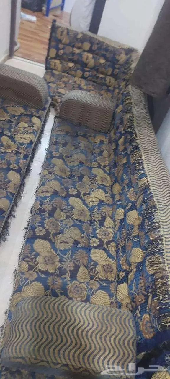 مجلس عربي لبيع 1