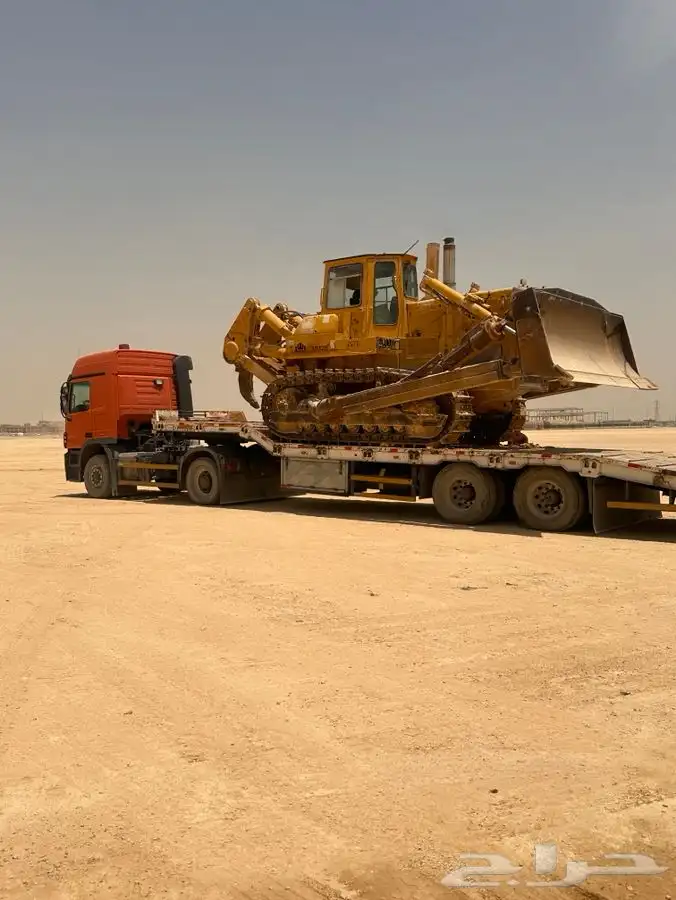 الاجار بلدوزر مقاسD8 موديل 2008 موقع الرياض 0