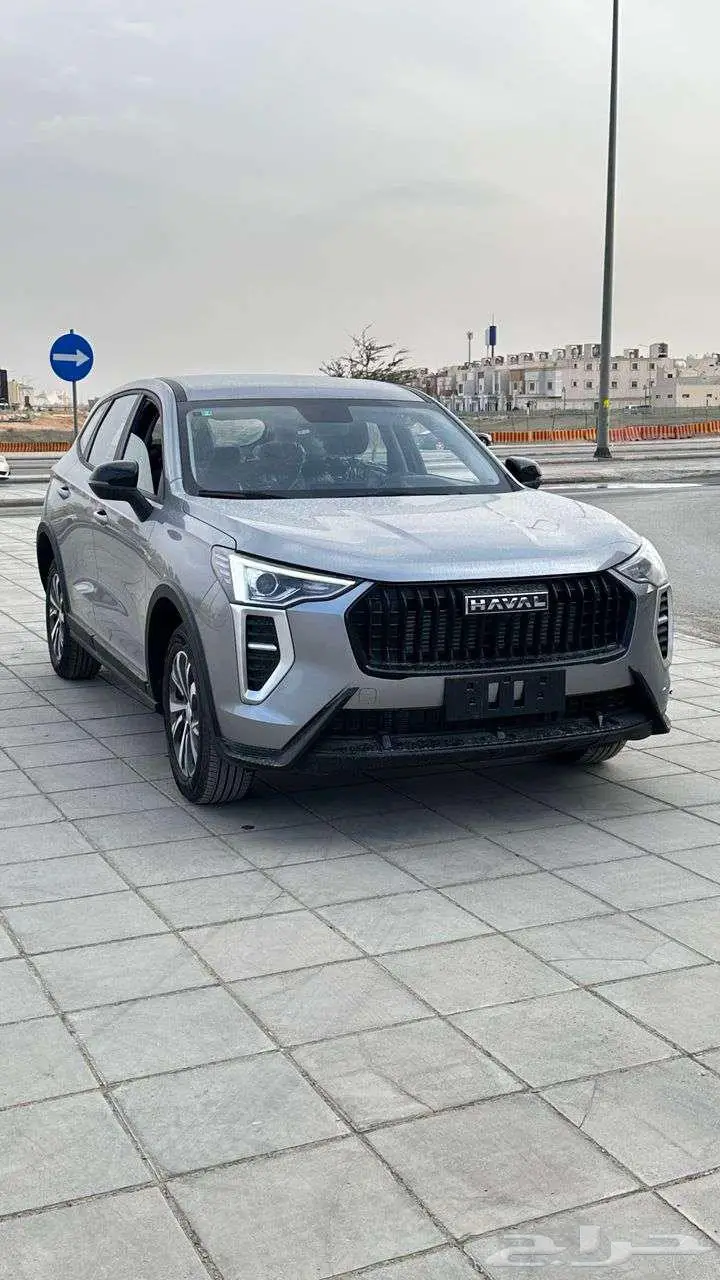 هافال جوليان 2025   متوفر رمادي -ابيض 2