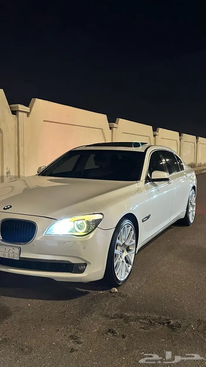 بي ام دبليو Li730 12