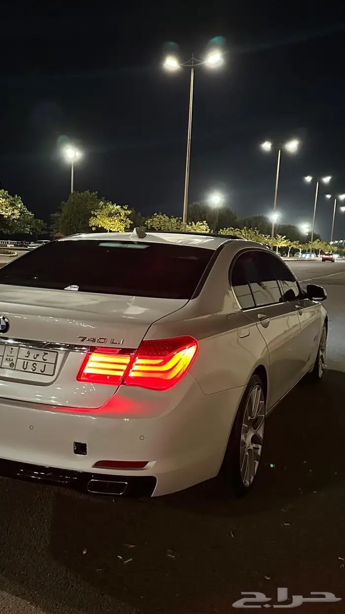 بي ام دبليو Li730 16