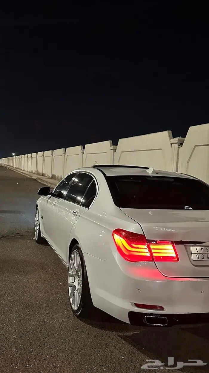 بي ام دبليو Li730 13