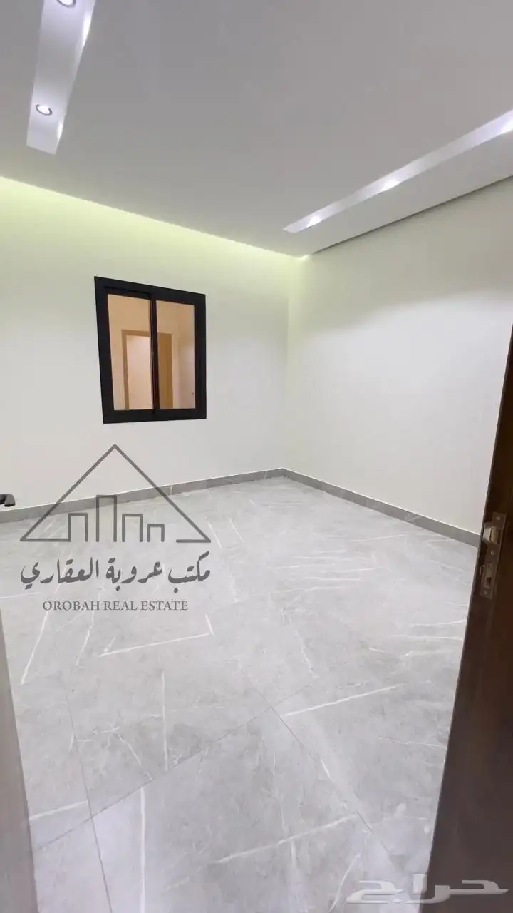 للبيع فيلا روف ارضي تمليك تبوك حي الصفا 4