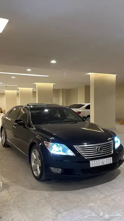 لكزس LS460 لارج 4