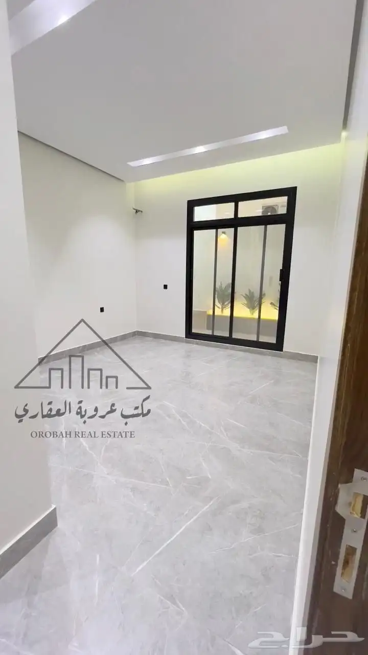 للبيع فيلا روف ارضي تمليك تبوك حي الصفا 11