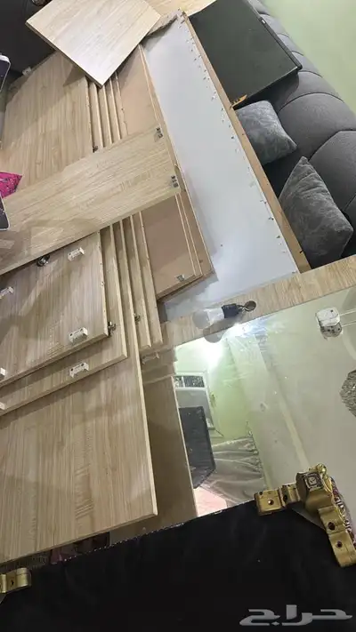 سرير نفرين مع مرتبه شبه جديد و دولاب سته درف مستعمل 3
