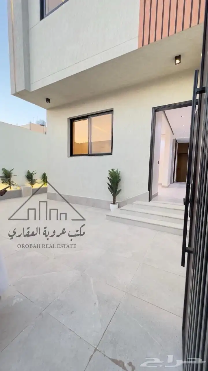 للبيع فيلا روف ارضي تمليك تبوك حي الصفا 1