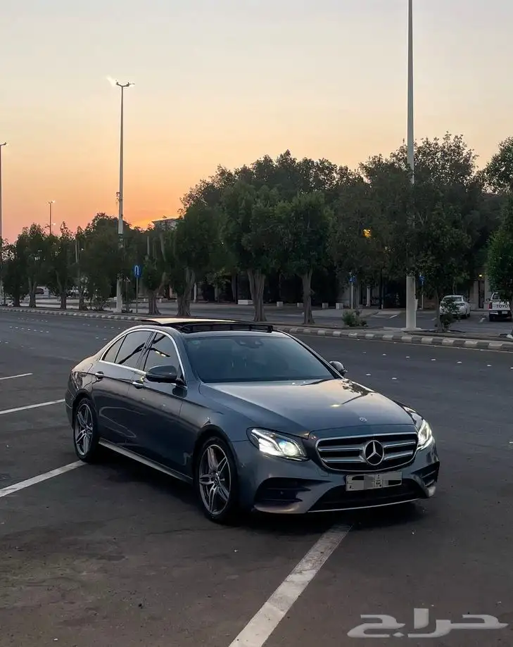 مرسيدس E300 2018 (نظيف) 9