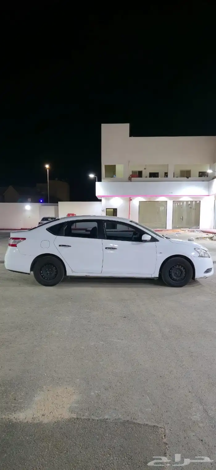 نيسان سنترا 4
