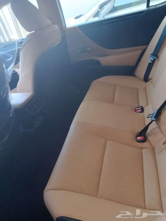 لكزس es250 استاندر ابيض 2025خليجي 6