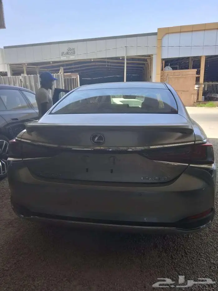 لكزس es250 استاندر 2025 تيتانيوم خليجي 2