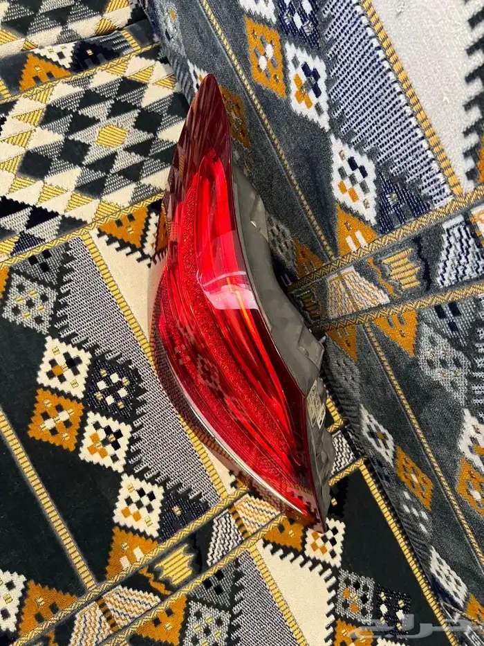 قطع لمرسيدس e 5