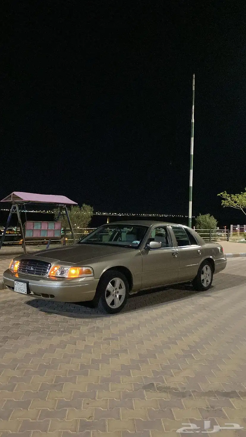 فورد فكتوريا 2004 للبيع او للبدل 9