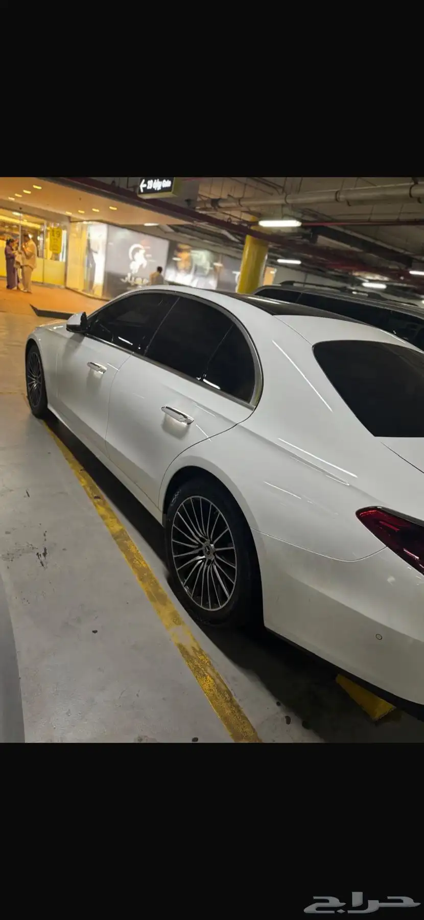 مرسيدس E-class 2024 وارد ضمان 2