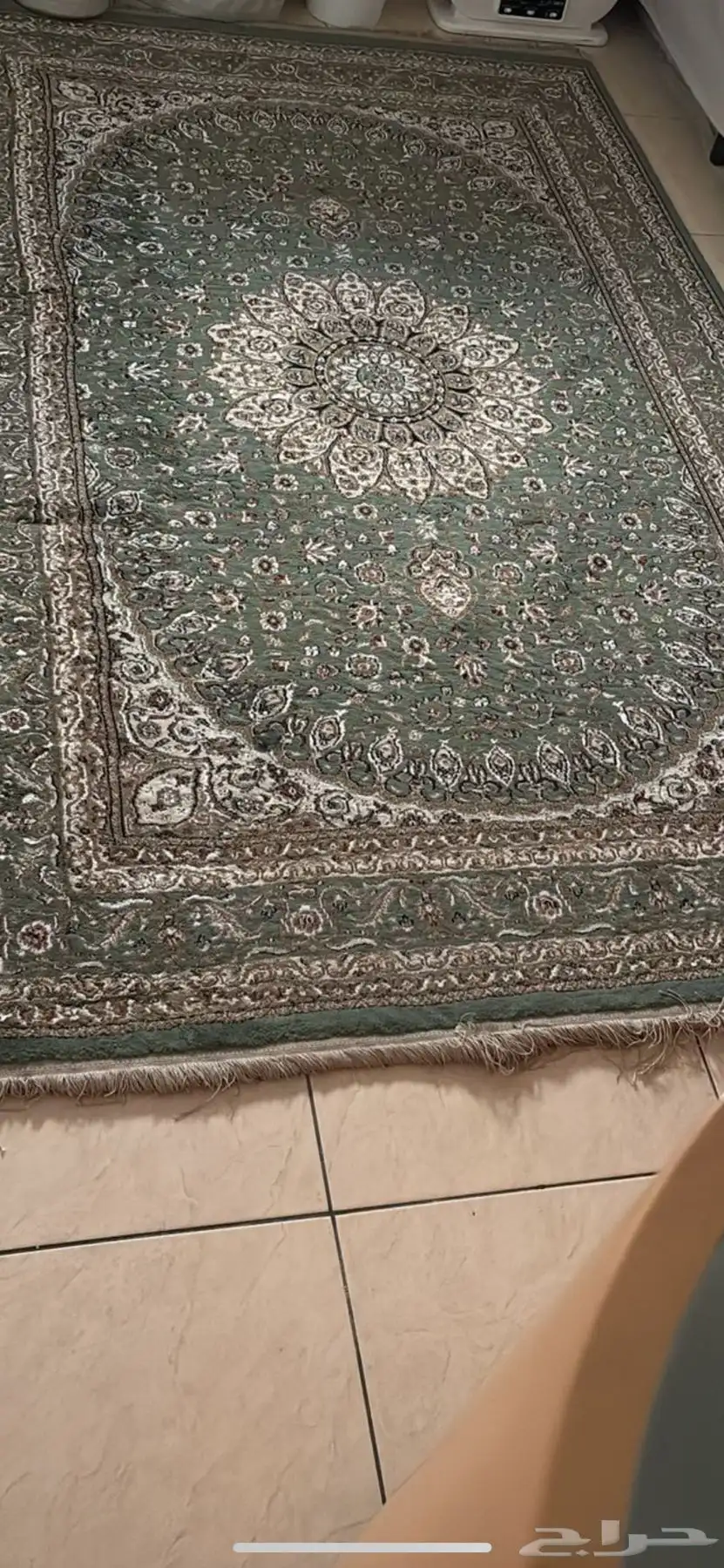 غرفة نوم وبوتجاز ودولاب ادراج ومفارش ومروحة شفط استعمال نضي 2