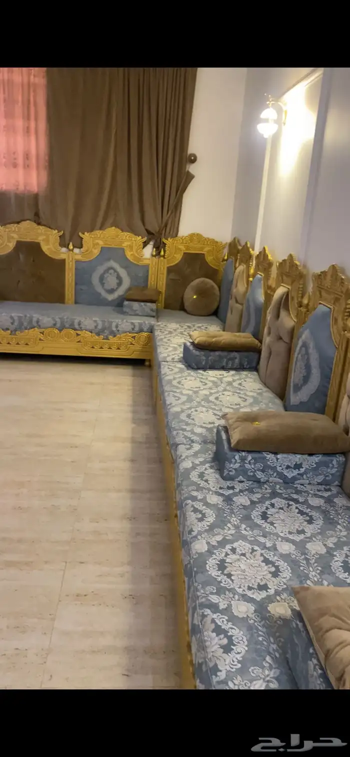 كنب اخو الجديد للبيع كلفني 7000 وشوي وببيعه ب 2200 0