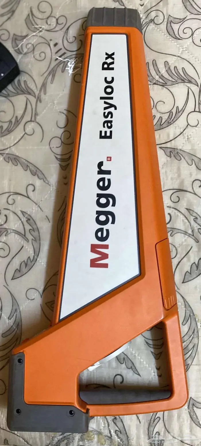 Megger Easyloc كاشف الكابلات والأنابيب  والمعادن 3