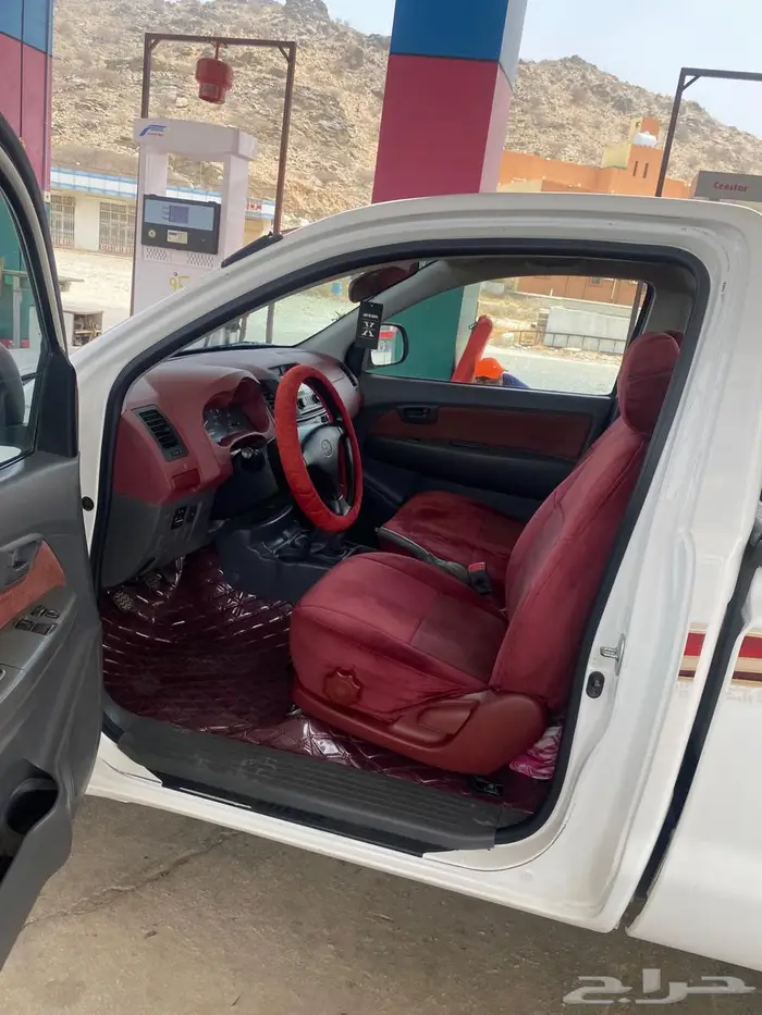 هايلوكس 2014 فل كامل للبيع 3