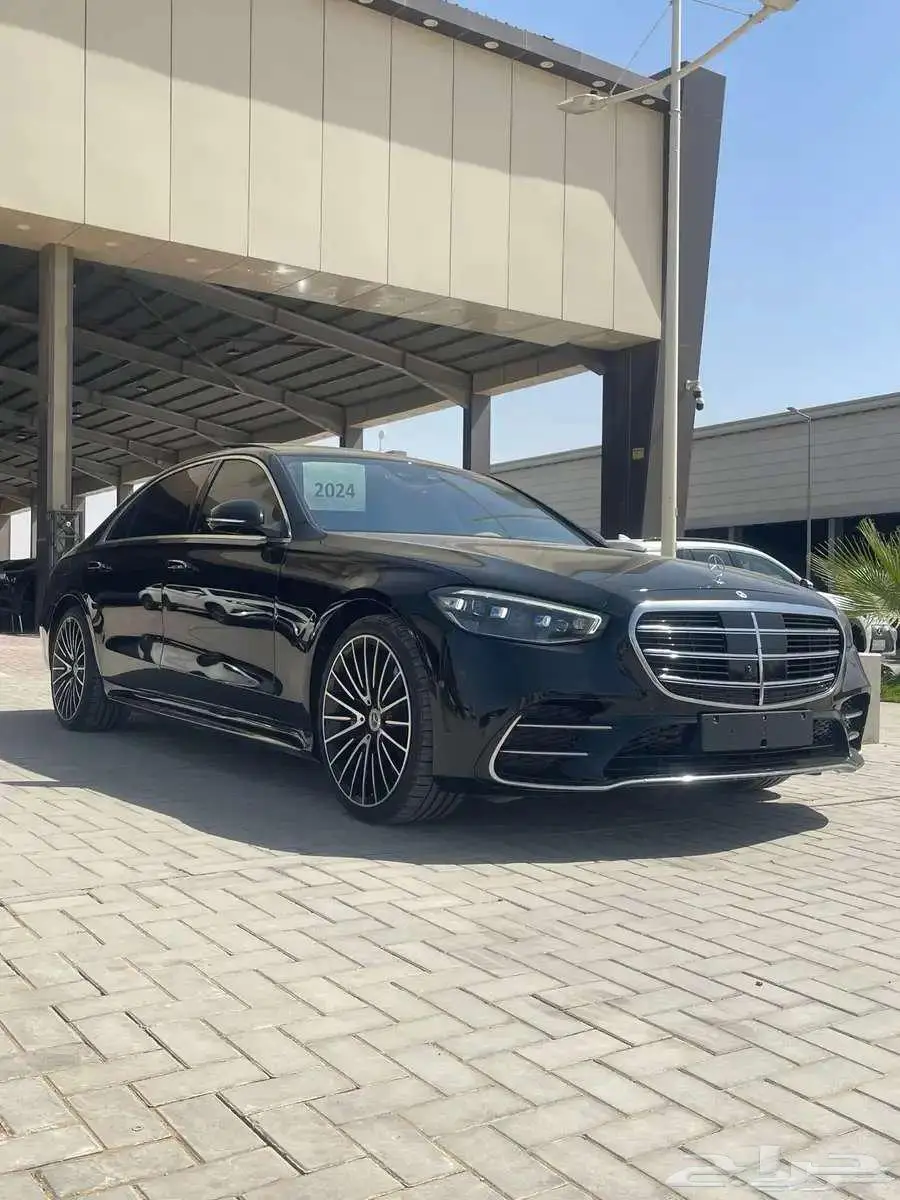 للبيع مرسيدس 2024 S500 فل كامل خليجي 3