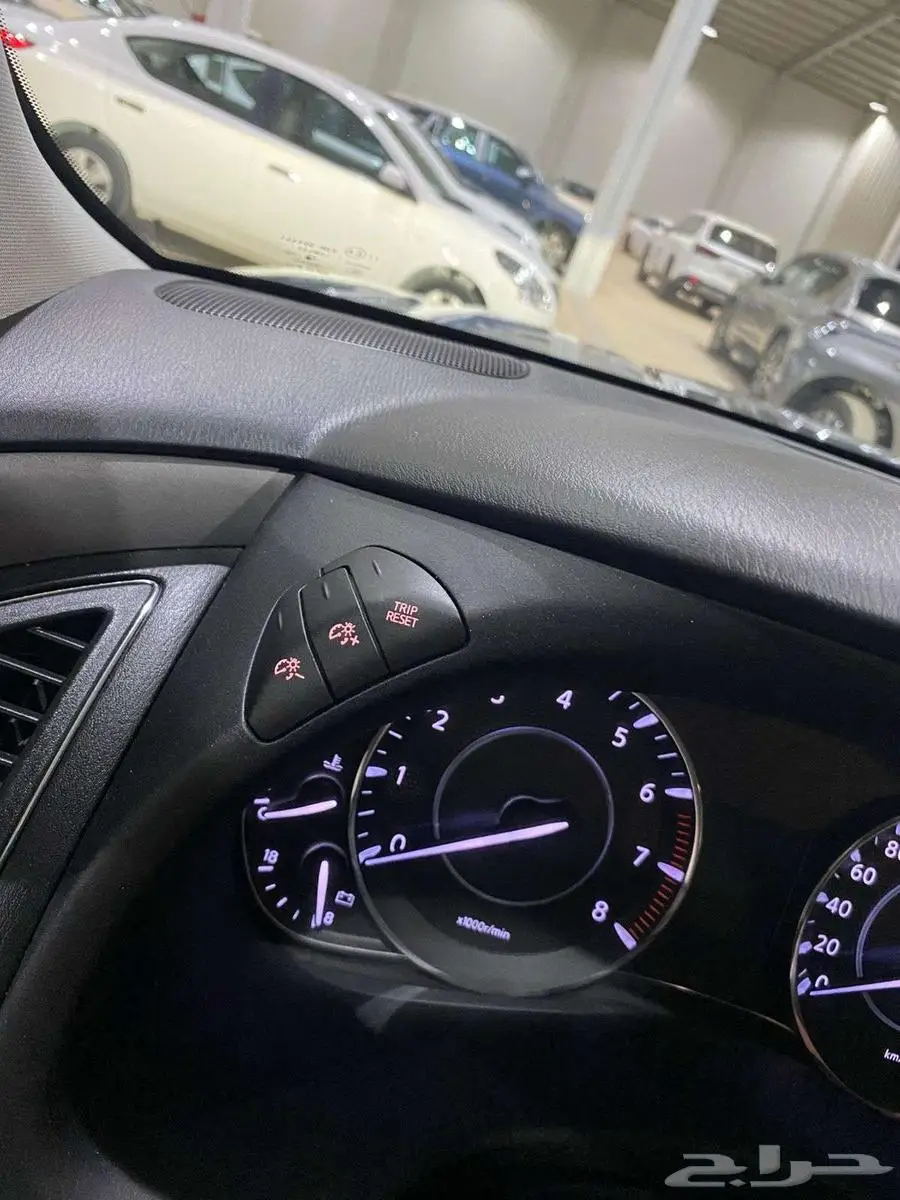 نيسان باترول موديل 2021 ( بدي وكاله ) أقل سعر 12