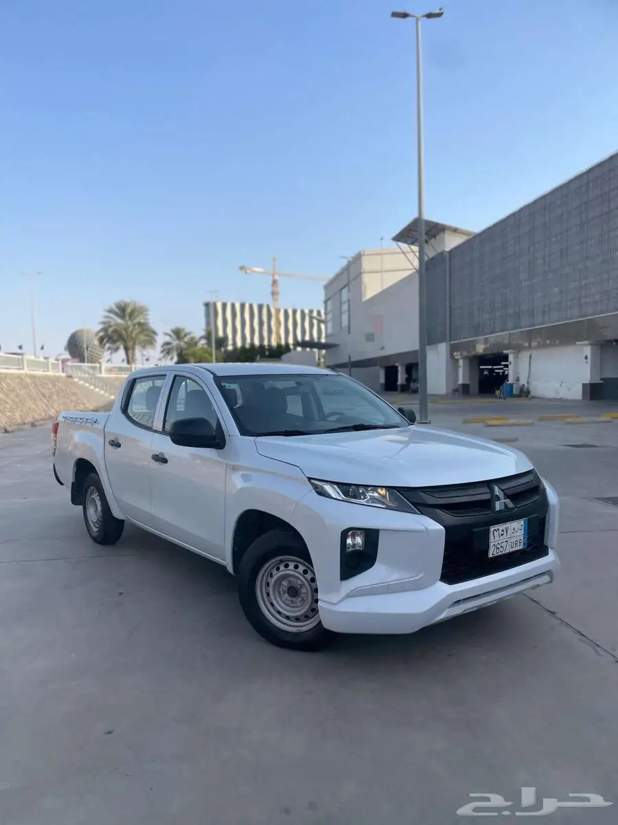 2020 ميتسوبيشي L200 غمارتين بدون دبل ممشى 12 الف كم 0