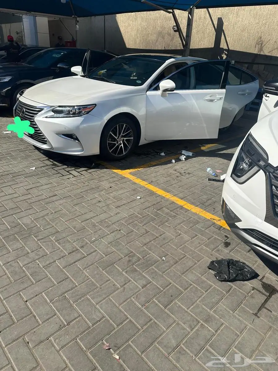 لكزس أمريكي 2017 DD ES350 بدون تحكم خلفي 0