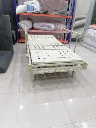 سرير طبي نظيف عادي مو كهرباء 0