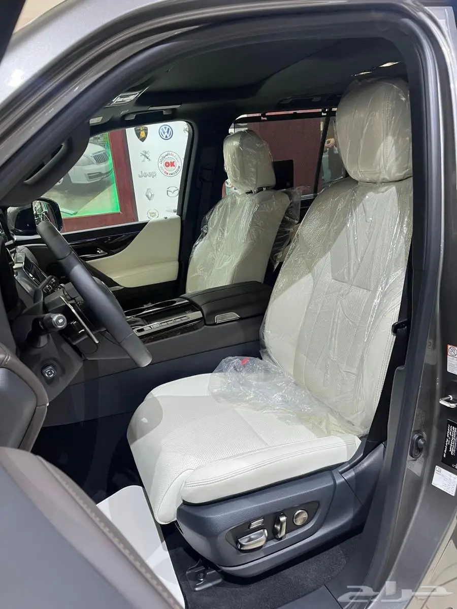 لكزس LX 600 BB 2025 index