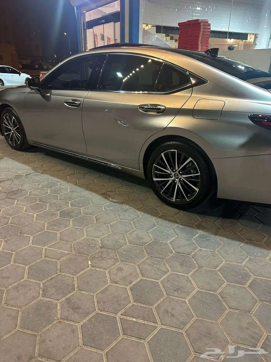 لكزس es350cc خليجي وارد وليد موديل 2023 index