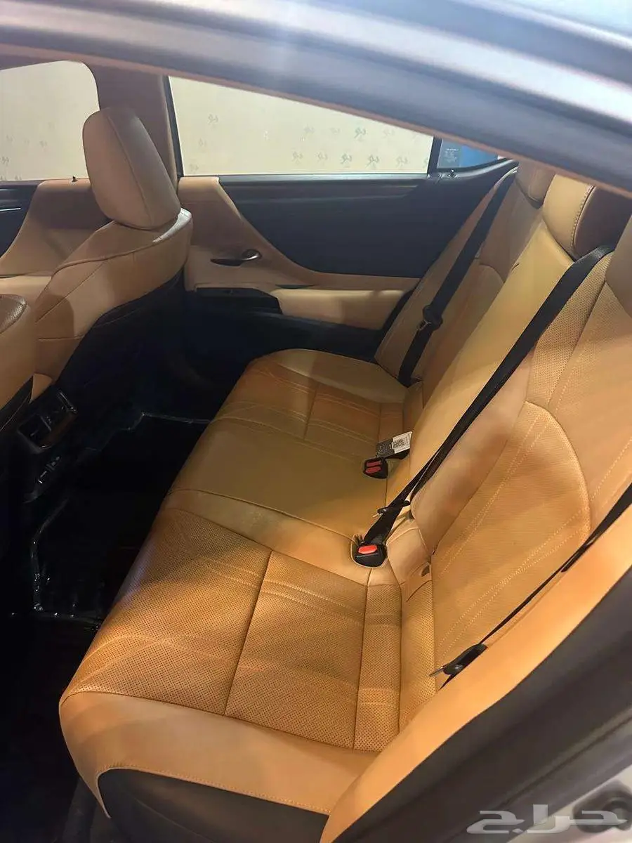 لكزس es350cc خليجي وارد وليد موديل 2023 index