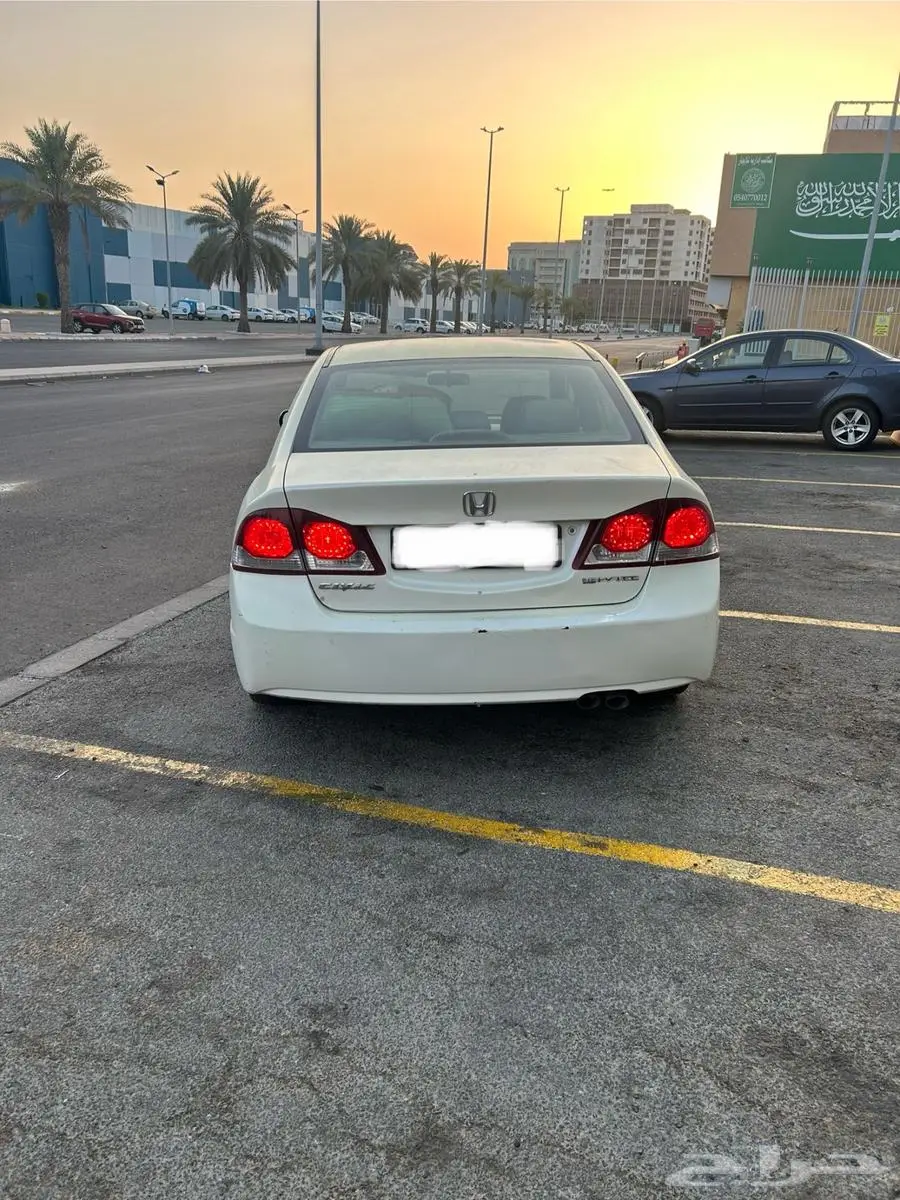 للبيع هوندا سيفيك 2009 استخدام شخصي نظيفة جدا 2