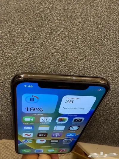 CLEAN new looking Iphone X only 400 6