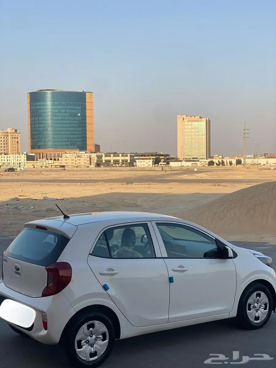 للبيع بيكانتو 2020 ممشى قليل بحالة الوكاله 7