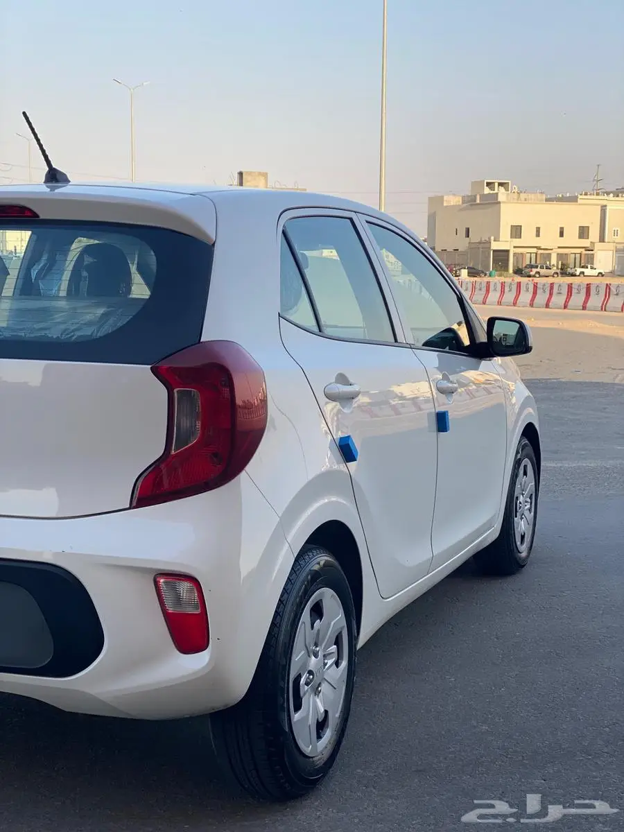 للبيع بيكانتو 2020 ممشى قليل بحالة الوكاله 5
