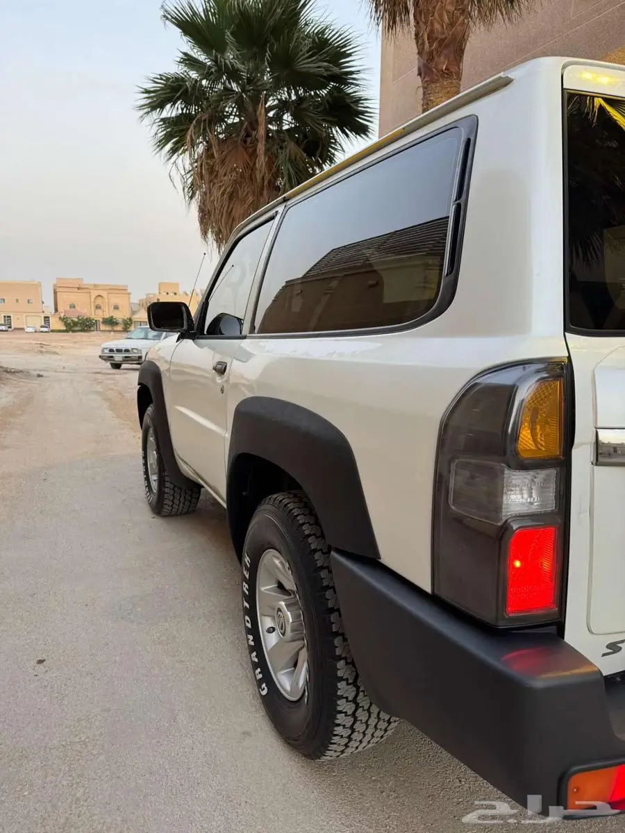 نيسان باترول ربع 2006 نظيف 10
