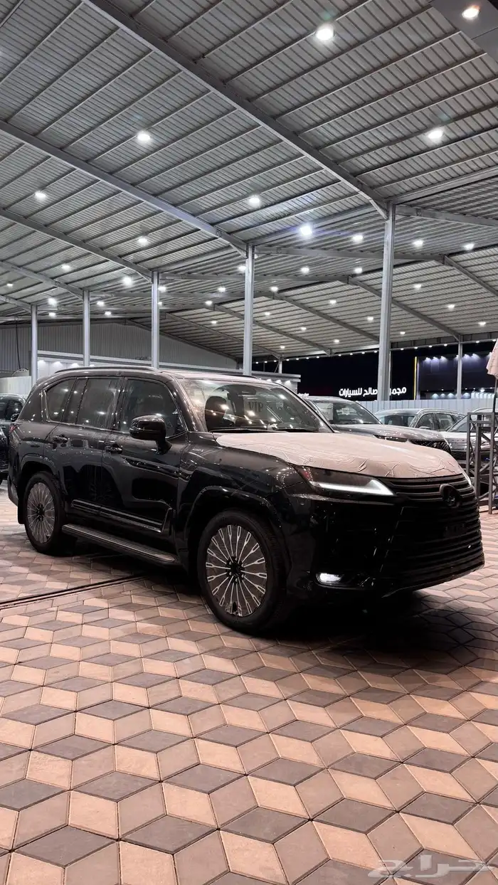 لكزس VIP 2025 اسود 2