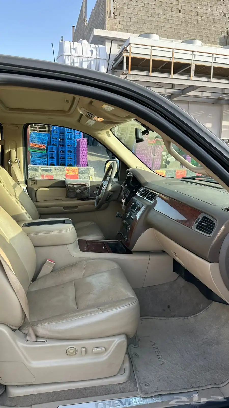 للبيع سوبربان 2009 LTZ دبل 8