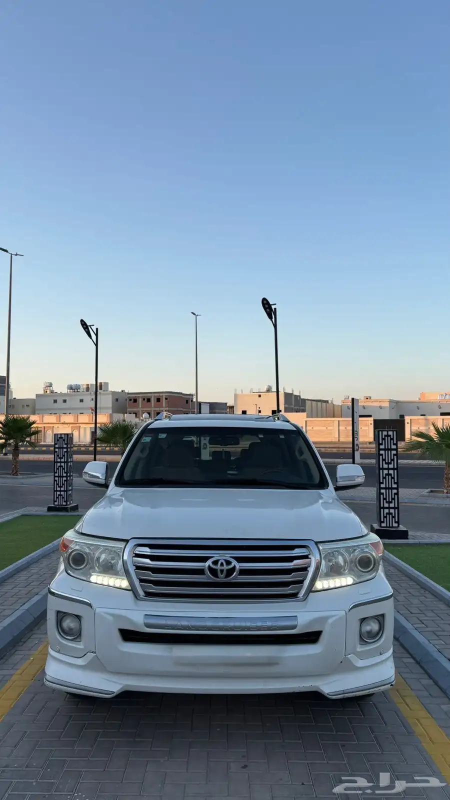 تويوتا لاندكروزر 2014 V8 GXR بريمي لاندكروزا تويوتا 3