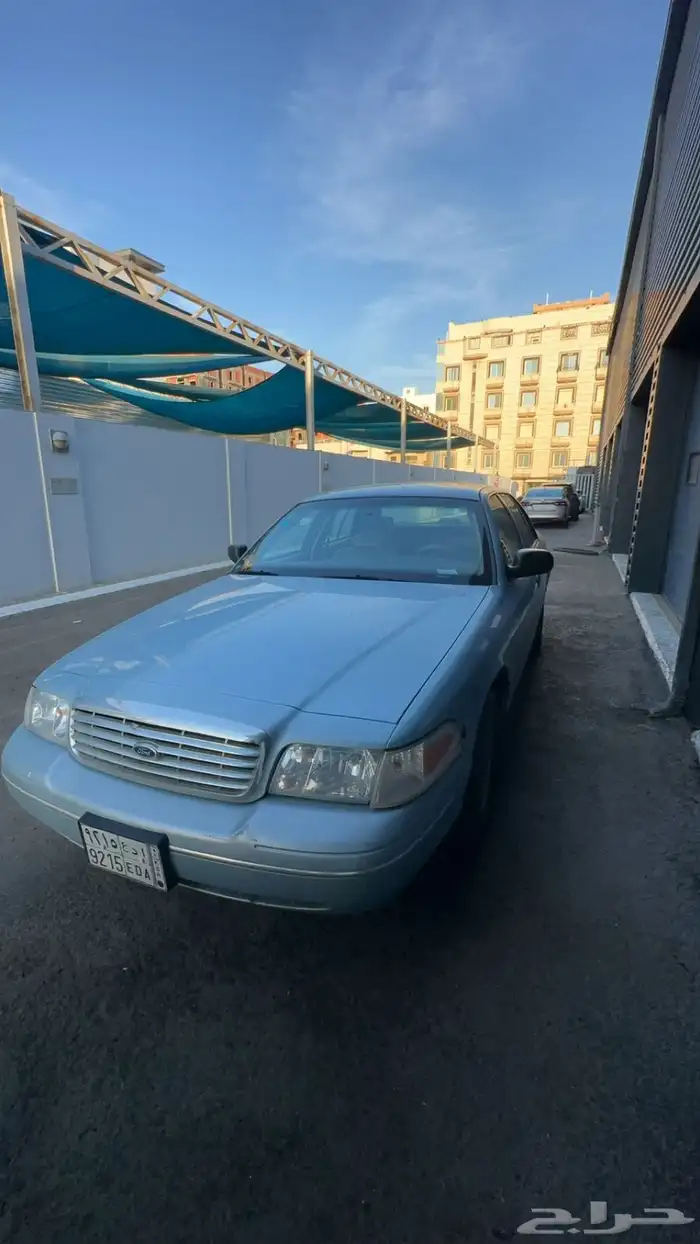 فورد فيكتوريا 2002 2