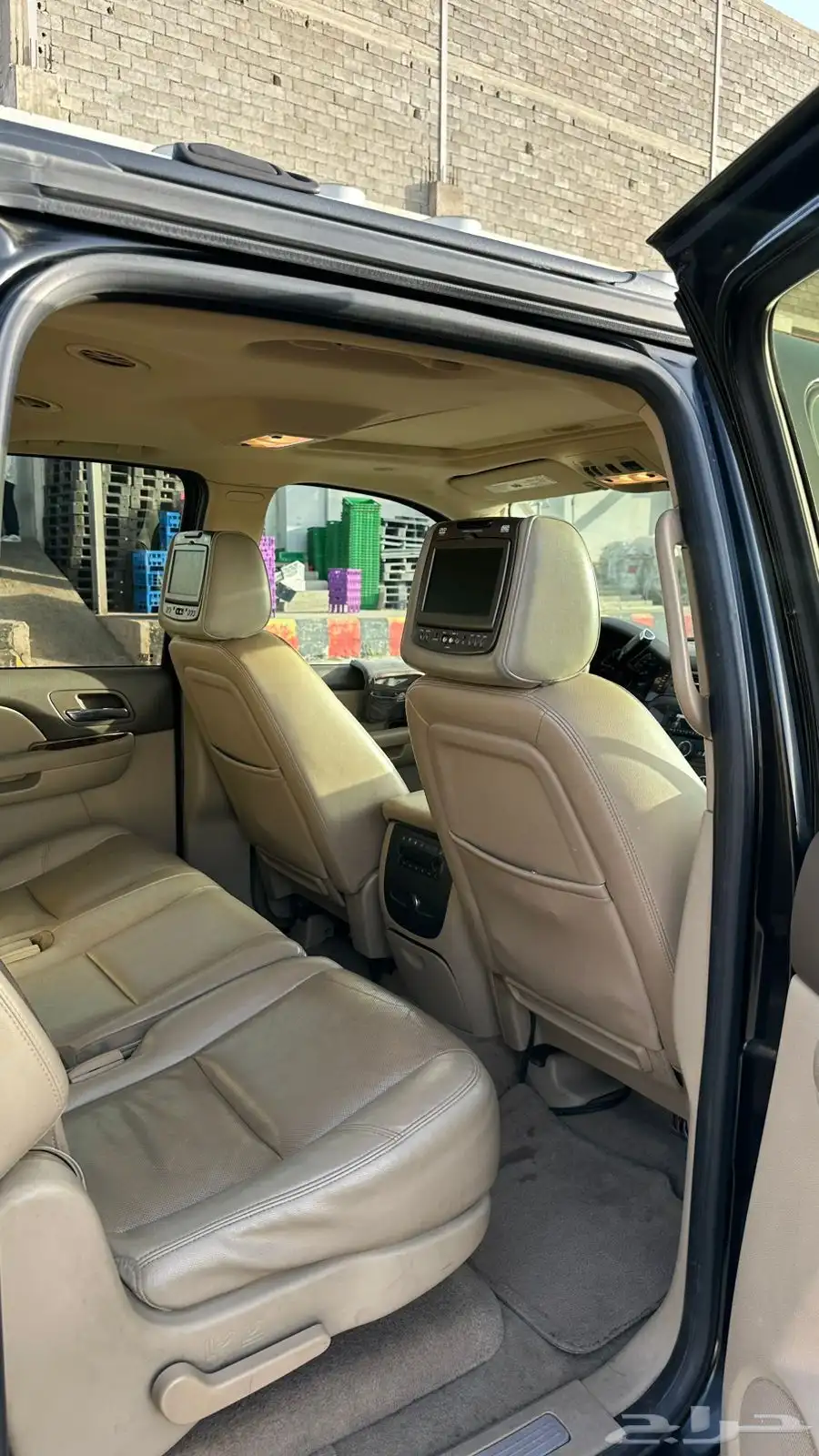 للبيع سوبربان 2009 LTZ دبل 7