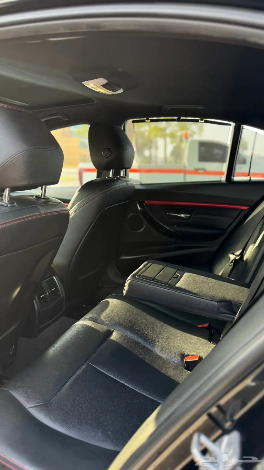 BMW 320i sport line 2018 index