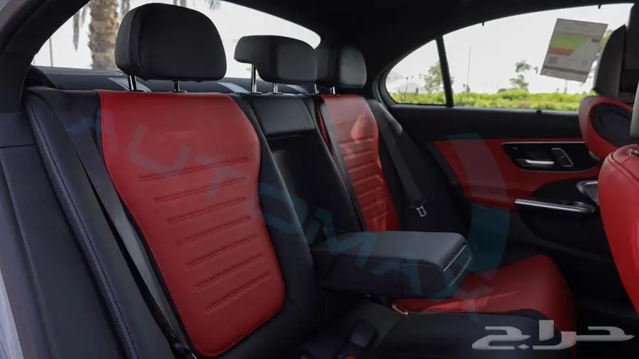 2025 مرسيدس سي 200 AMG بريميوم بلس خليجي اصفار ضمان الوكيل 39