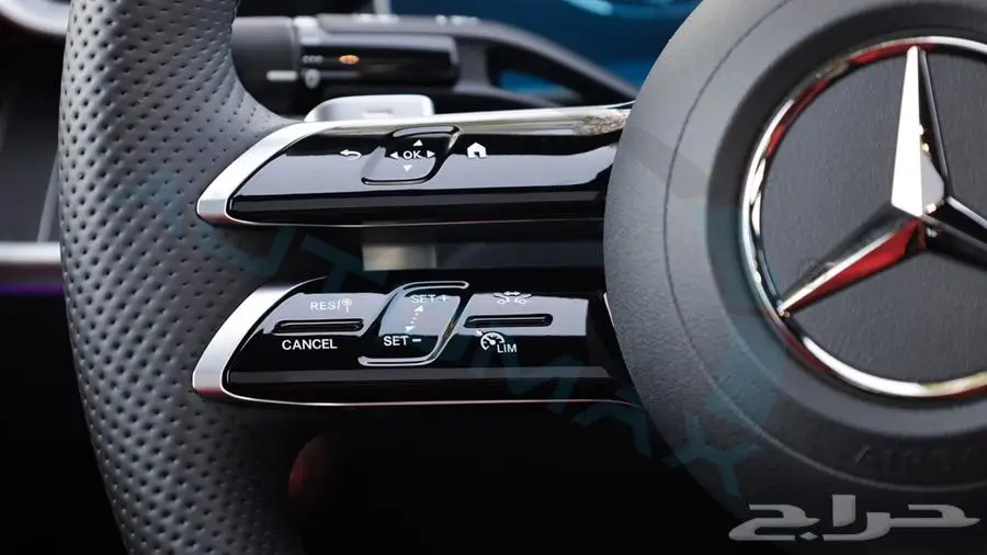 2025 مرسيدس سي 200 AMG بريميوم بلس خليجي اصفار ضمان الوكيل 11