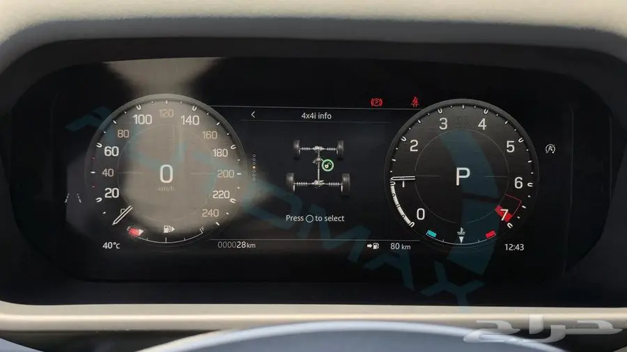لاند روفر ديفندر 110 S P 300 2025 خليجي اصفار مع ضمان الوكيل 11
