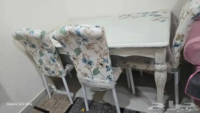 طاوله طعام 0